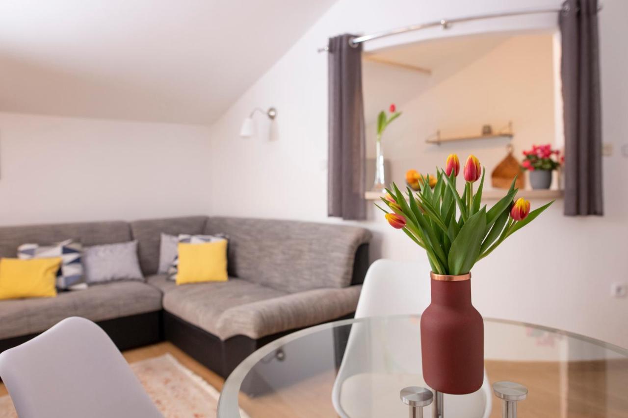 Apartman Ivo Kaštela Exteriör bild
