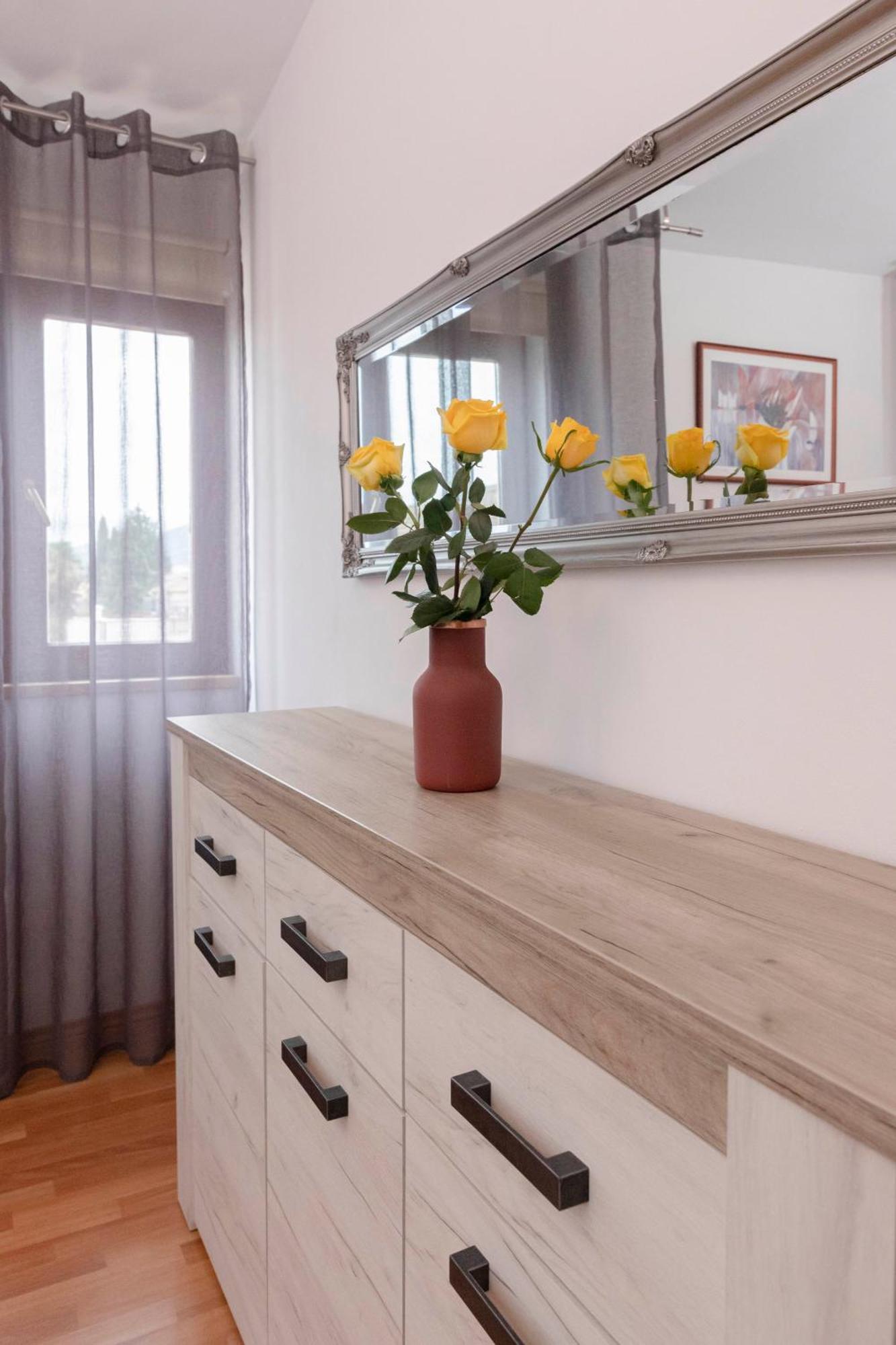 Apartman Ivo Kaštela Exteriör bild